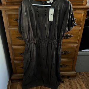 Brownish / green dress form Roolee